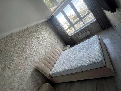 квартира по адресу Драгоманова ул., 10