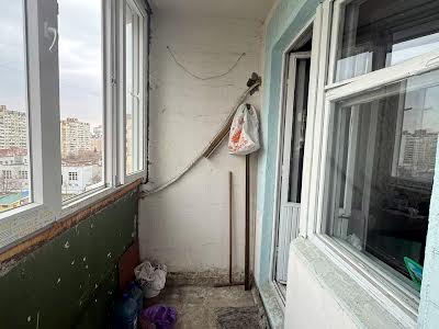 квартира по адресу Драгоманова ул., 7-А