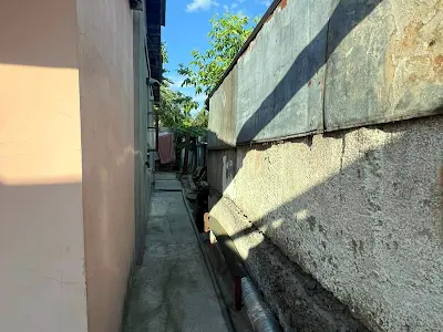 дом по адресу Миколи Миклухи-Маклая ул. (Дежнєва), 16-а