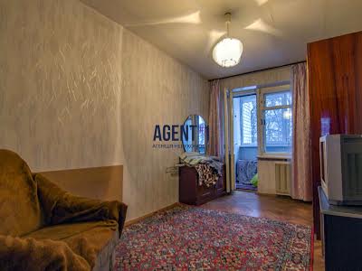 квартира за адресою Верховинна вул., 87