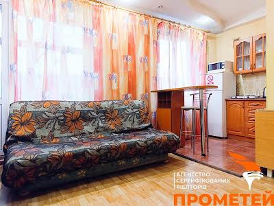 квартира за адресою Миколи Міхновського бульв. (Дружби Народів), 25