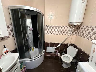 квартира за адресою Нивська вул., 4г