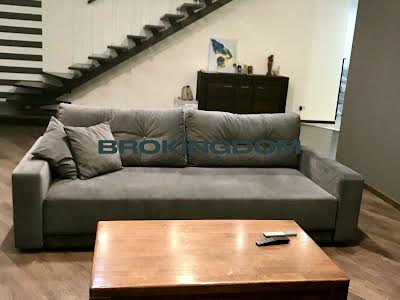 квартира за адресою Урлівська вул., 40