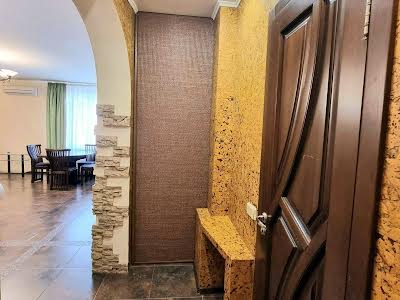 квартира по адресу Степана Руданского ул., 4-6