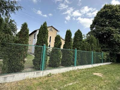 будинок за адресою с. Нові Безрадичі, Садова, 99