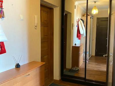 квартира за адресою Оноре де Бальзака вул., 65
