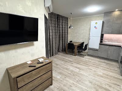 квартира за адресою Каховська вул., 60