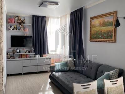 квартира за адресою Сім'ї Кульженків вул. (Петра Дегтяренка), 31-А