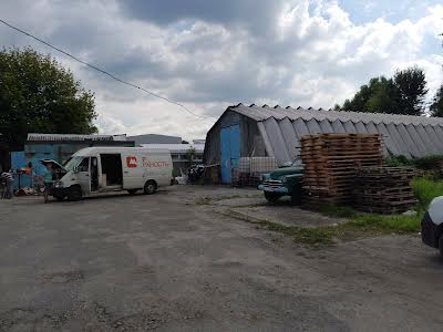 комерційна за адресою Медова вул., 5б