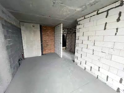 квартира за адресою Причальна вул., 10