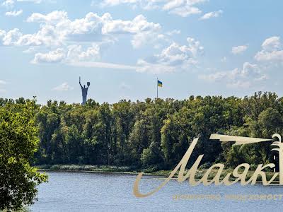 квартира за адресою Раїси Окіпної вул., 18