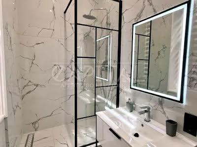 квартира за адресою Шота Руставелі вул., 20-Б