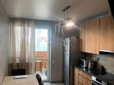 квартира за адресою Сім'ї Кульженків вул. (Петра Дегтяренка), 37