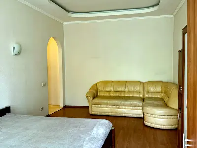 квартира за адресою Золотоворітська вул., 2-А
