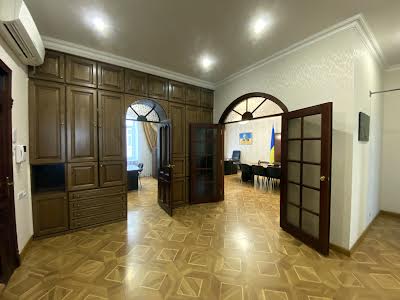 квартира за адресою Ярославів Вал вул., 14-Г