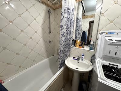 квартира за адресою Сулеймана Стальського вул., 6