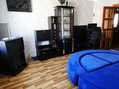 квартира по адресу Натальи Ужвий ул., 7