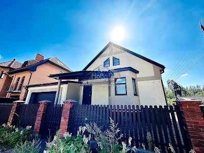 дом по адресу Патріарха Володимира Романюка ул. (Жовтнева), 33