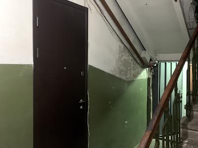 квартира за адресою Вінстона Черчилля вул. (Червоноткацька), 37/9