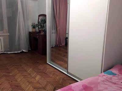 квартира за адресою Ольжича вул., 7-А