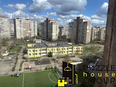 квартира по адресу Червоной Калины просп. (Владимира Маяковского), 38Б