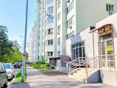 квартира за адресою Миколи Хвильового вул., 3
