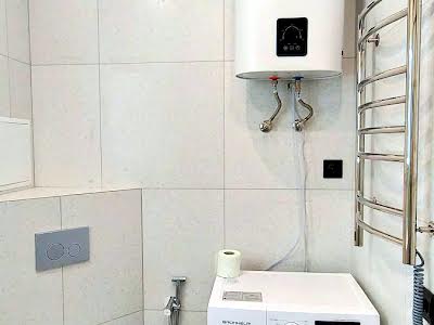 квартира по адресу с. Святопетровское,  ул., 2