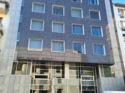 комерційна за адресою Степана Ковніра вул. (Ластовського), 5