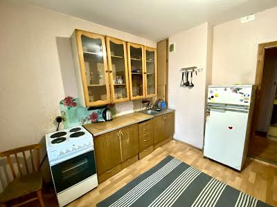 квартира по адресу Соломии Крушельницкой ул., 5