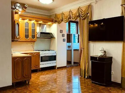 квартира за адресою Леоніда Первомайського вул., 9А