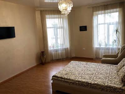 квартира за адресою Вʼячеслава Чорновола просп. (), 9
