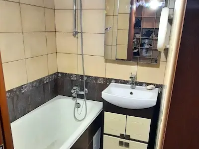 квартира за адресою Райдужна вул., 16