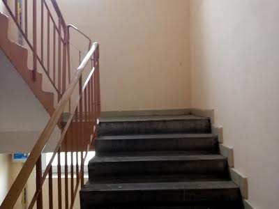 квартира за адресою Червоної Калини просп. (Володимира Маяковського), 81