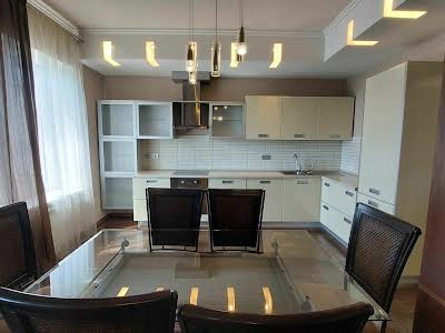 квартира по адресу Дмитриевская ул., 69