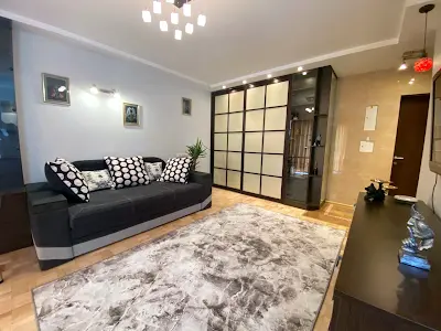 квартира по адресу Лаврская ул. (Январского восстания), 8