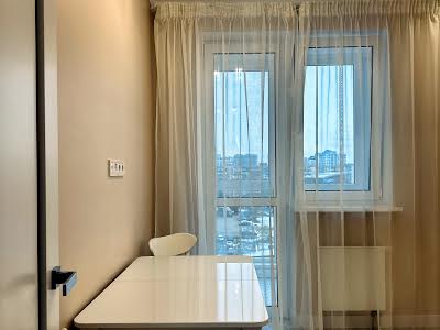 квартира за адресою Ревуцького вул., 40-В