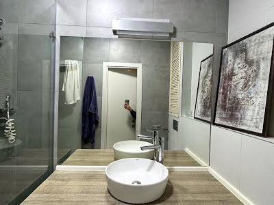 квартира по адресу Драгоманова ул., 2а