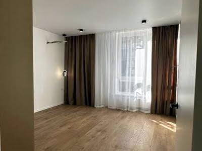 квартира за адресою Салютна вул., 2
