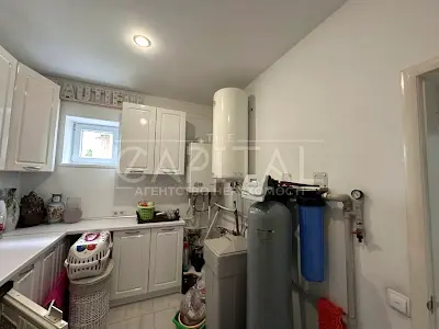 будинок за адресою Центральна вул.