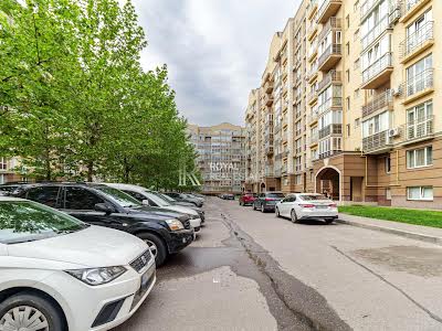 квартира за адресою Метрологічна вул., 9-В