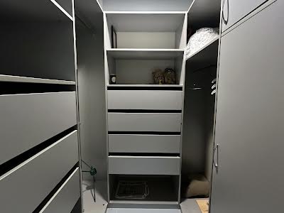 квартира за адресою Регенераторна вул., 4 к15