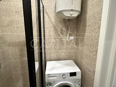 квартира за адресою Соборна вул., 105в