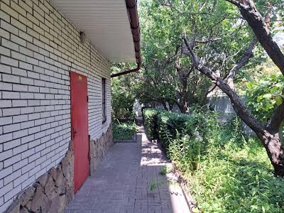 будинок за адресою Кринична вул.