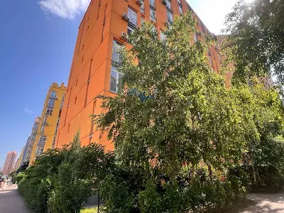 квартира за адресою Регенераторна вул., 4