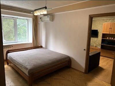 квартира за адресою Митрофана Довнар-Запольського вул., 4-А