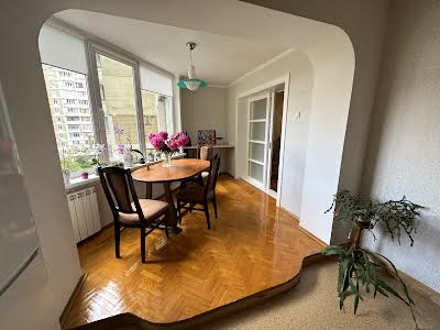 квартира по адресу Анны Ахматовой ул., 6
