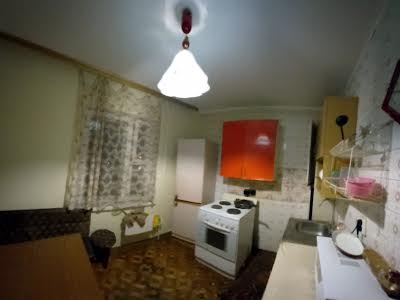 кімната за адресою Київ, пр. Червоної Калини, 40