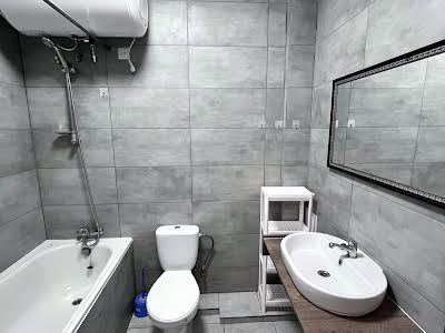 квартира за адресою Польова вул., 73
