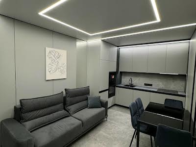 квартира за адресою Дніпровська набережна вул., 20а