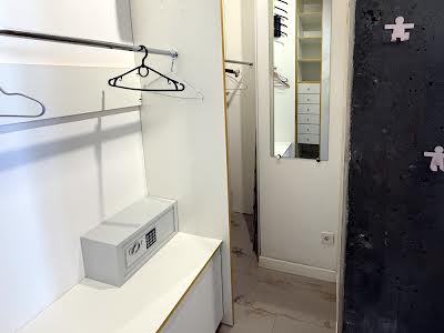 квартира за адресою Регенераторна вул., 4 к7